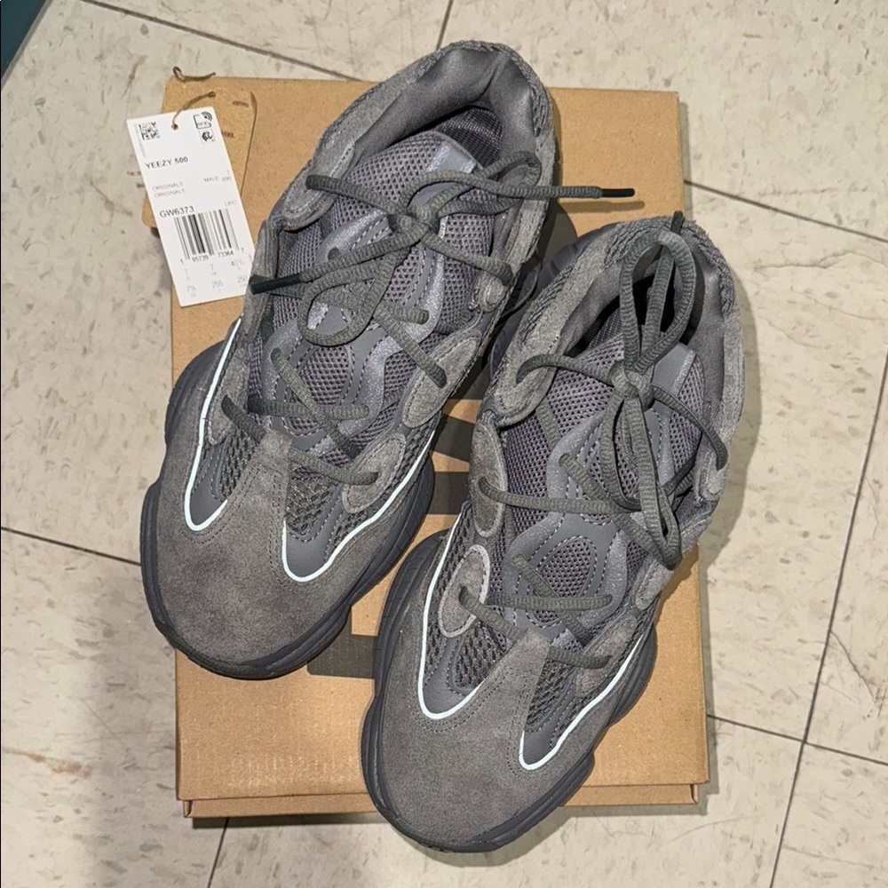 adidas Yeezy 500 Sneakers